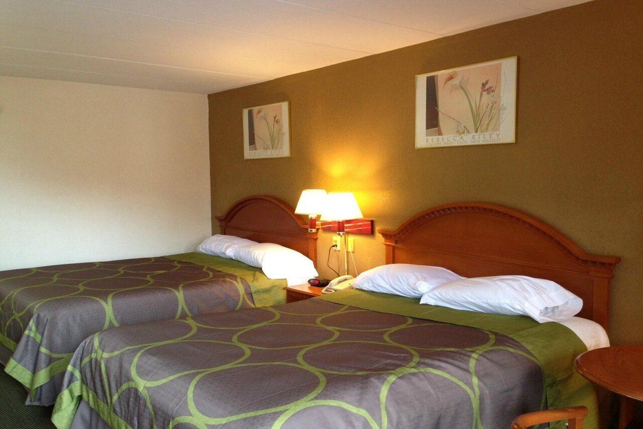 Super 8 By Wyndham Manassas Hotel Kültér fotó