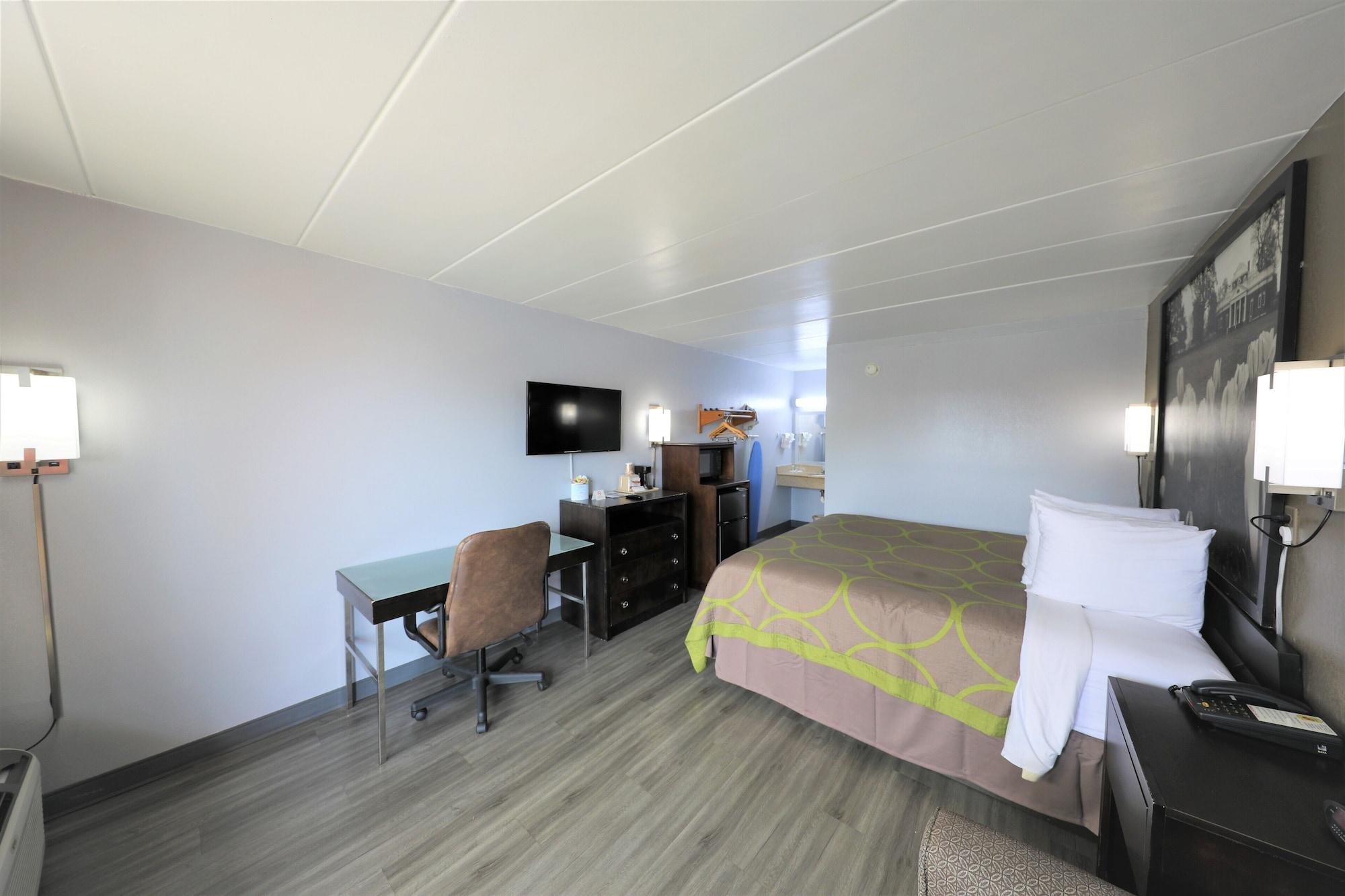 Super 8 By Wyndham Manassas Hotel Kültér fotó