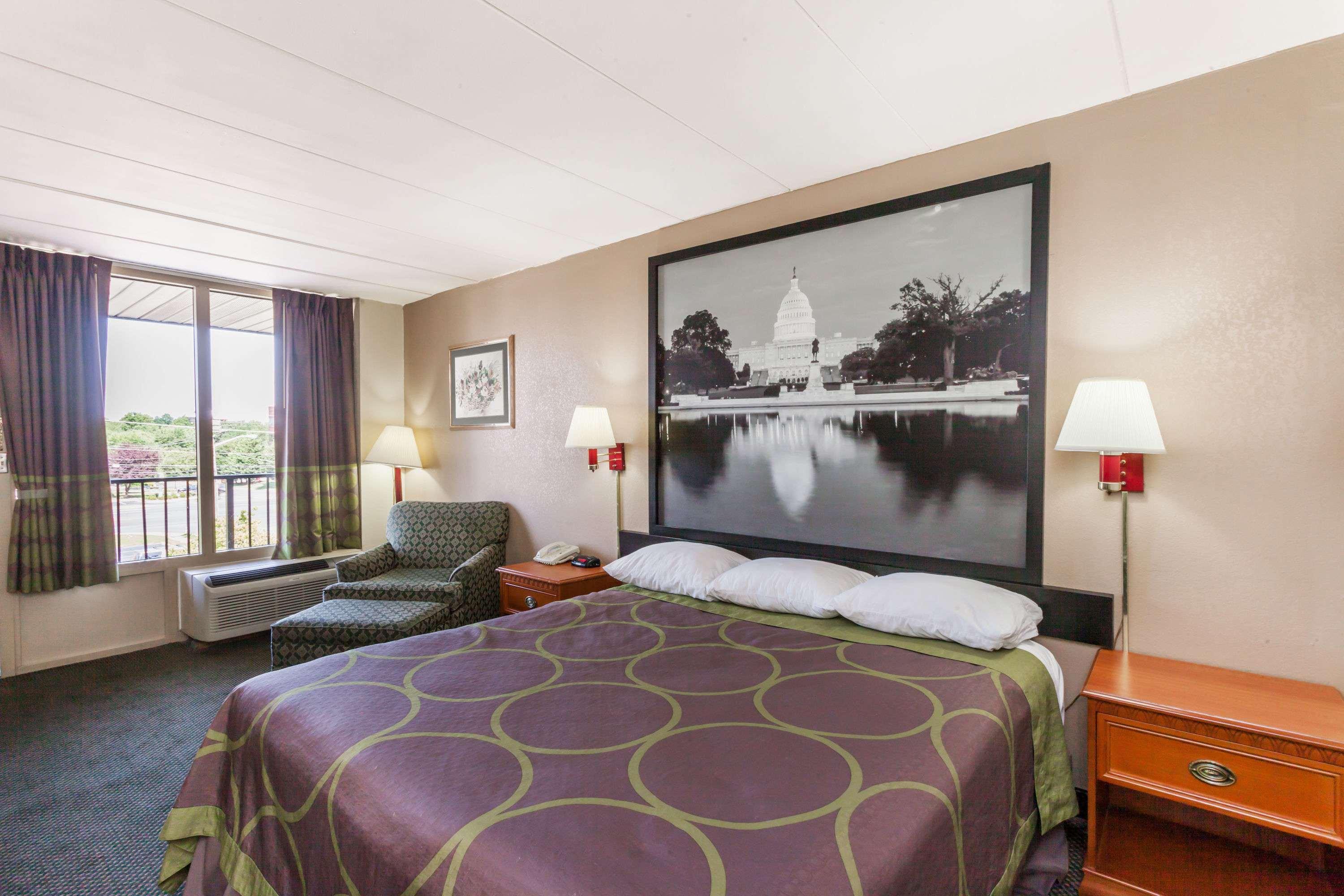 Super 8 By Wyndham Manassas Hotel Kültér fotó