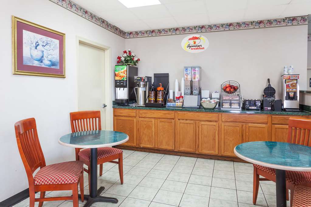 Super 8 By Wyndham Manassas Hotel Létesítmények fotó
